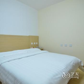 Super 8 Hotel Beijing Nanzhan