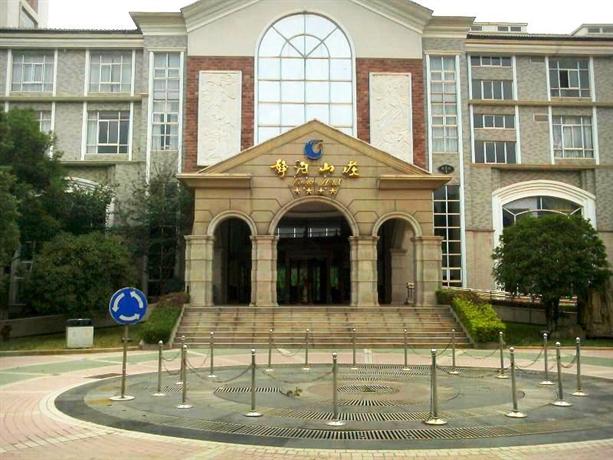 Jingpo Hotel