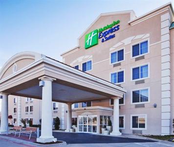 Holiday Inn Express Hotel & Suites Dallas Lewisville