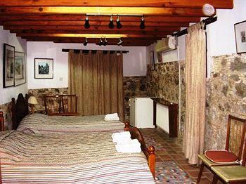 AVLI Traditional Holiday Houses Nicosia