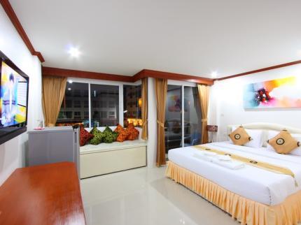 Phusita House Patong Beach 2