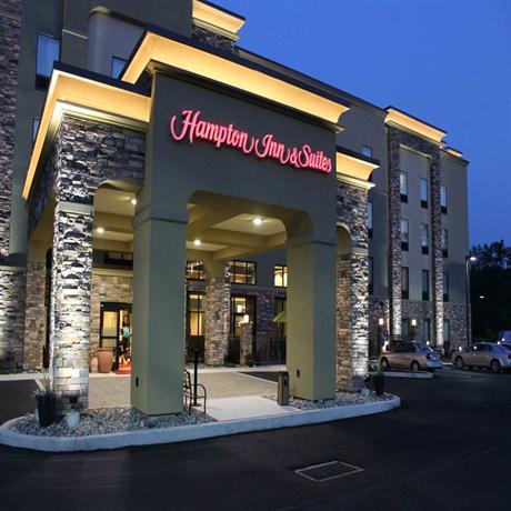 Hampton Inn & Suites Bartonsville