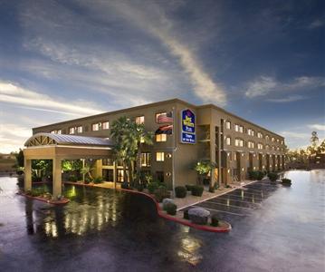 Best Western Plus Tempe by the Mall