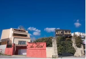 Arc Hotel