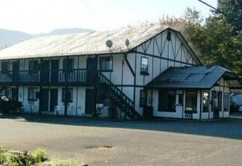 Packwood Inn