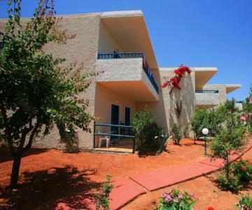 Cretan Filoxenia Beach Hotel