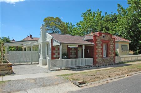 Tuckpoint Cottage