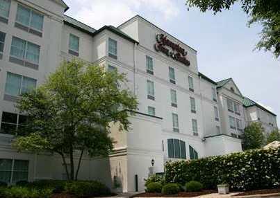 Hampton Inn and Suites Charlotte Pineville