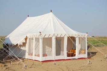 Stay in the sand dunes of Thar Desert