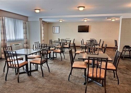 Quality Inn & Suites Kenedy - Karnes City Kenedy