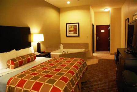 Quality Inn & Suites Port Arthur