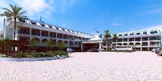 Karmir Resort & Spa