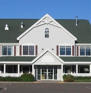 Country Inn & Suites Chippewa Falls