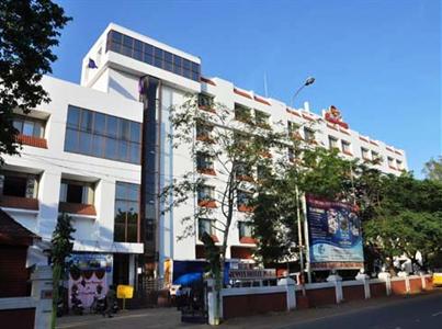 Breeze Residency Hotel Tiruchirappalli