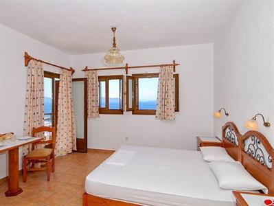 Diplomats Holidays Hotel