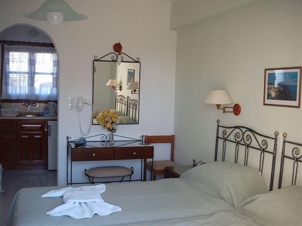 Sunset Studios Apartments Naoussa