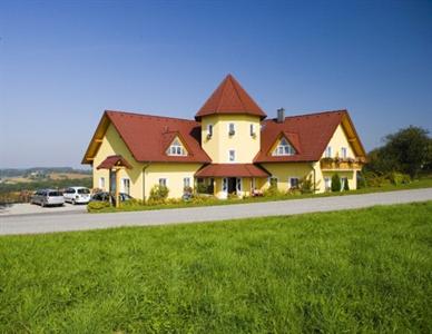 Hotel Pension Loipersdorf Oasis