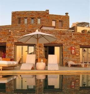 Aigis Suites