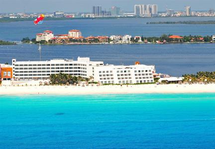 Flamingo Cancun Resort And Plaza