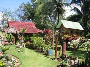 Riverside Homestay