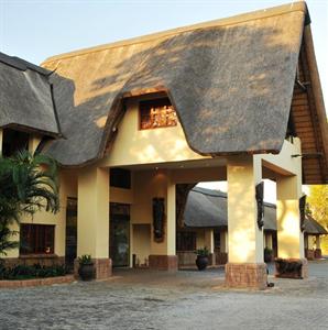 Protea Hotel Hluhluwe & Safaris