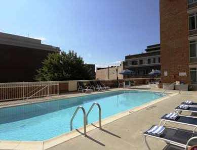 Hampton Inn Alexandria - Old Town King Street Metro