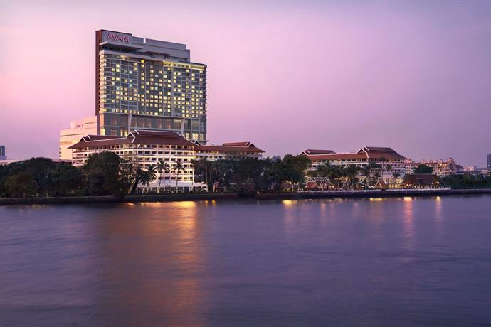 AVANI Riverside Bangkok Hotel