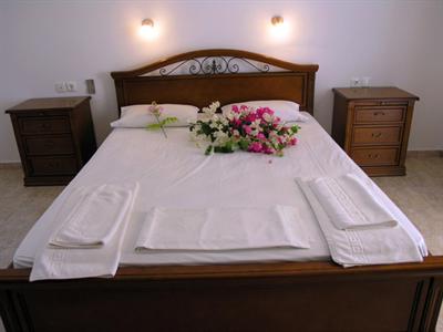 Stefanos Studios