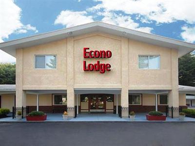 Econo Lodge Inn & Suites Northborough