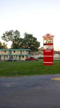 Lee Motel