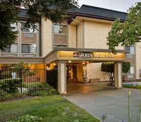 Best Western Plus John Muir Inn