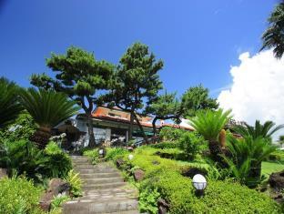 Hanuri Jungmun Guesthouse