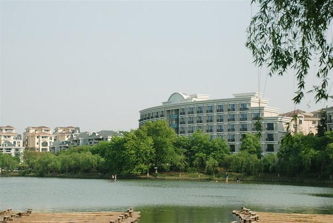 Mingfa Pearl Spring Hotel