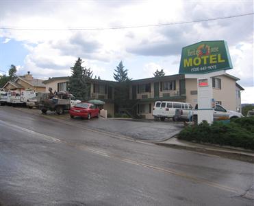 Heritage House Motel