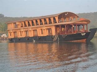 Shri Kute - A Luxury Cruise