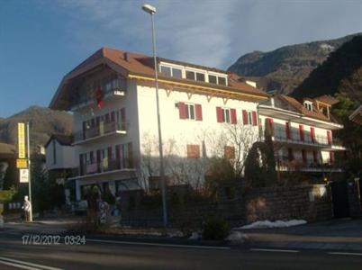 Pension Flora Albergo