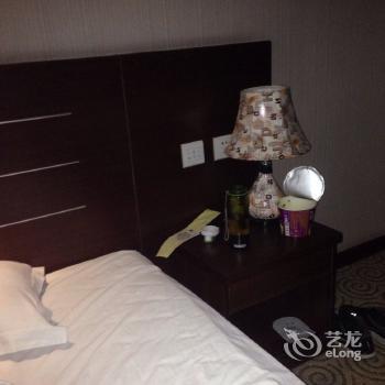 Super 8 Hotel Shijiahzuang Zhongshan West Road