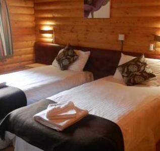 Log Cabin Hotel Kirkmichael