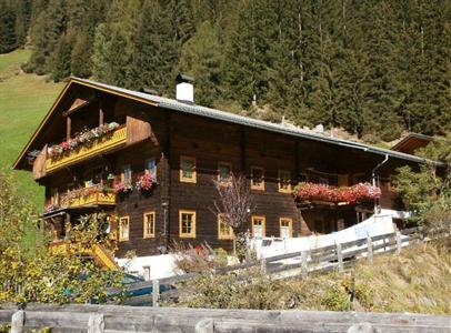 Apartments Obergraferhof