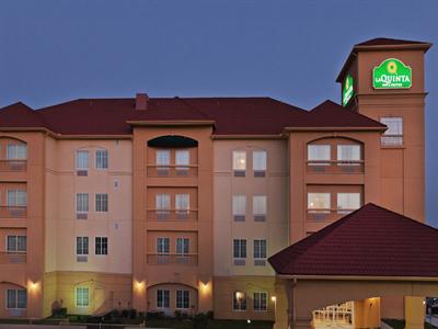 La Quinta Inn & Suites Fort Worth-Lake Worth