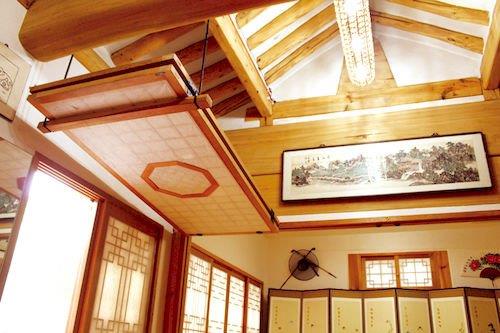 Moon Guesthouse