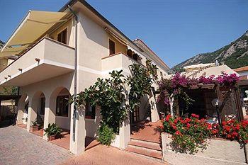 Hotel Corallo Pomonte