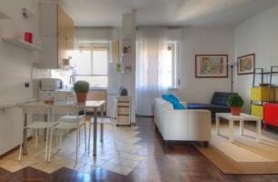 Martiri Triestini - 3367 - Milan - HLD 37308