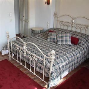Kyrani Guesthouse