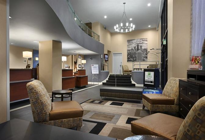 Holiday Inn Express & Suites Atlanta Downtown