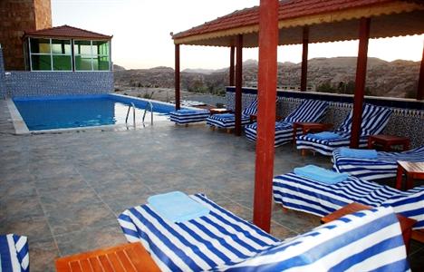 Petra Moon Hotel