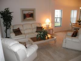 5 Br High Grove Sleeps 10