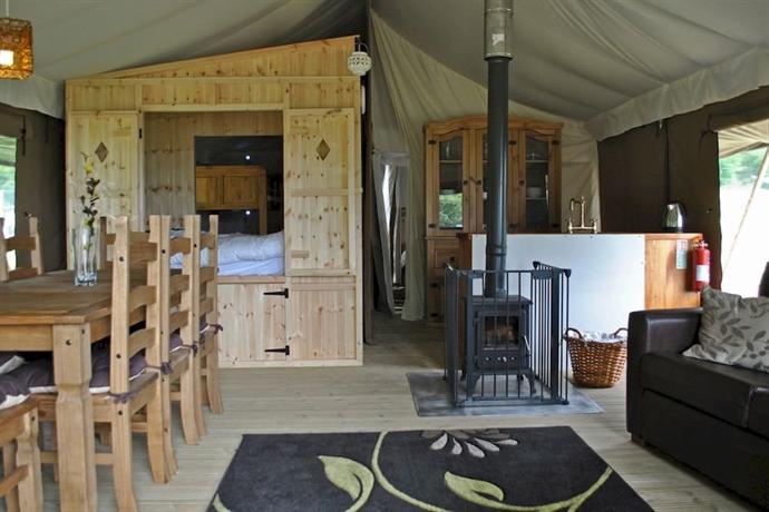 Port Lympne Reserve - Elephant Lodge - Campground
