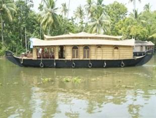 Backwater Retreat Houseboat