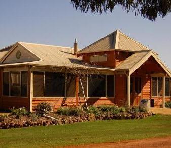 Adinfern Estate Cottages Cowaramup